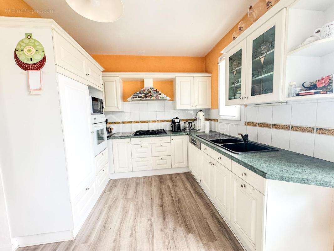 Maison à NOYAL-SUR-VILAINE