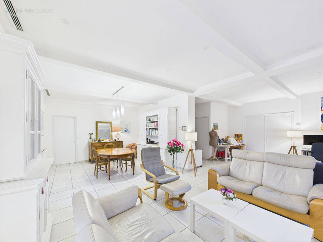 Maison à TOURNON-SUR-RHONE