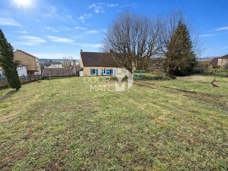 Maison à VAL-DE-MEUSE