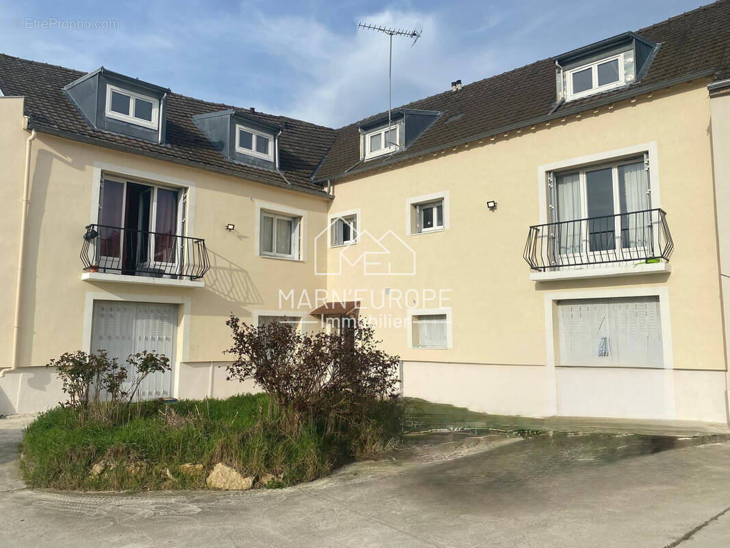 Appartement à COULOMMIERS