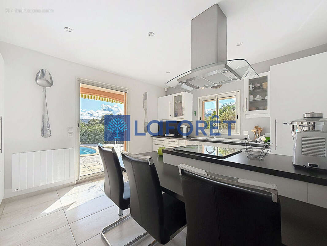 Maison à TRANS-EN-PROVENCE