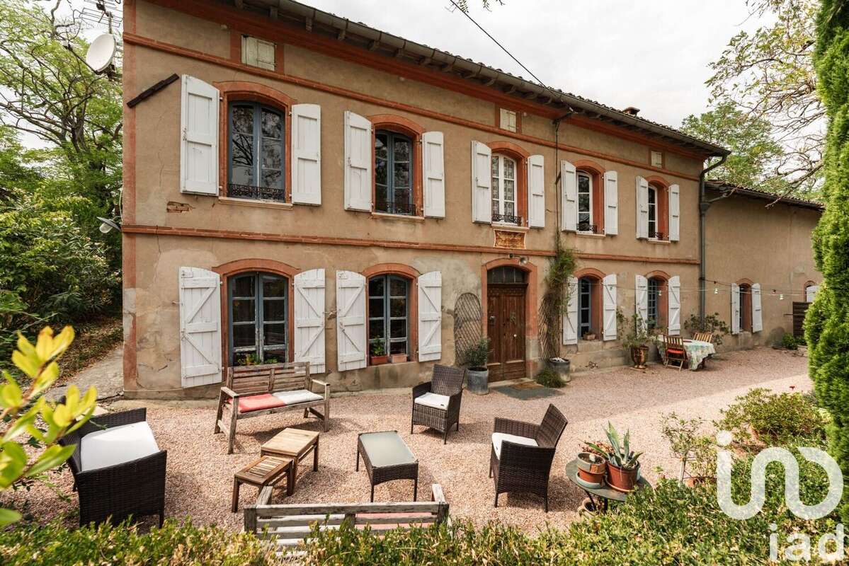 Maison 285 m² à Rabastens  - photo 2