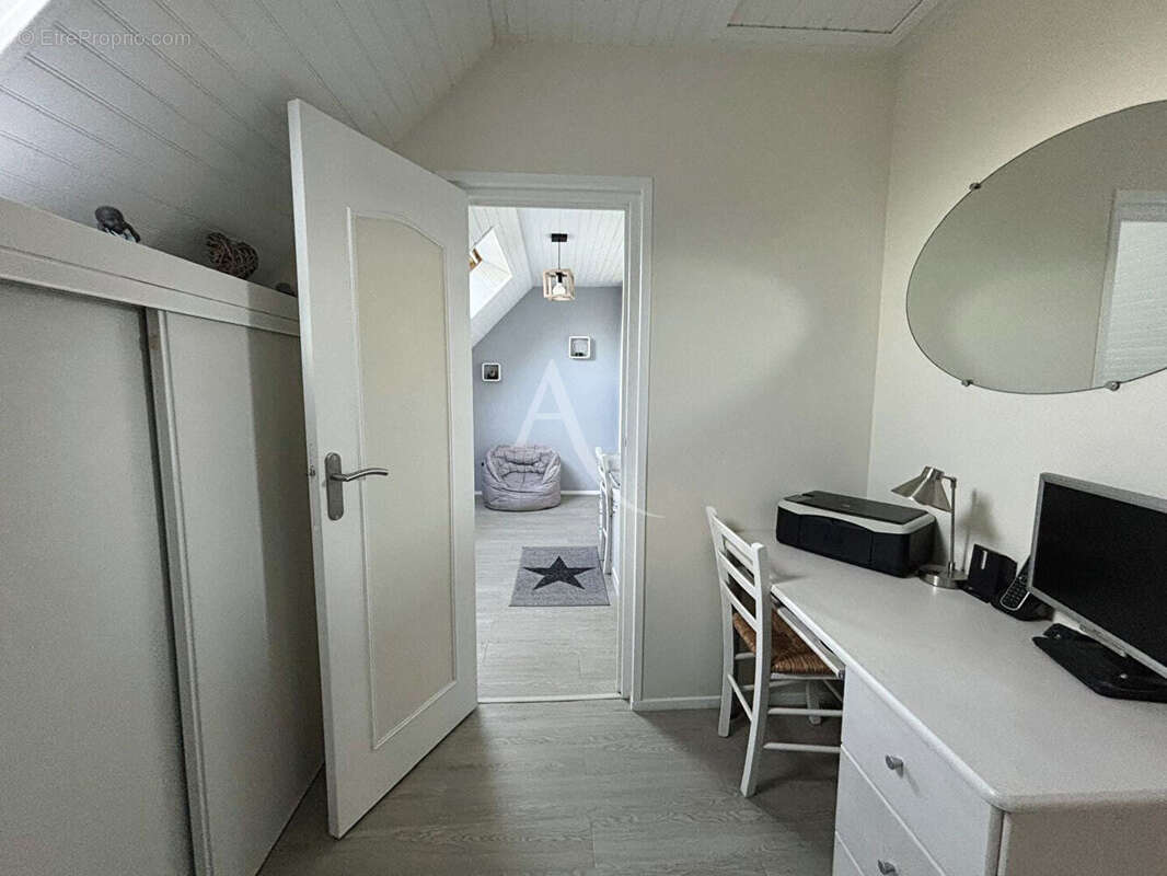 Maison à LA MEMBROLLE-SUR-LONGUENEE