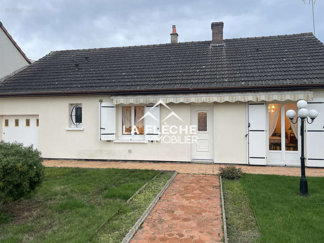 Maison à LA FLECHE