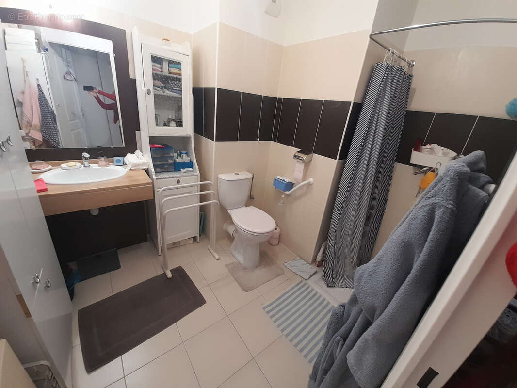 Appartement à PUGET-SUR-ARGENS