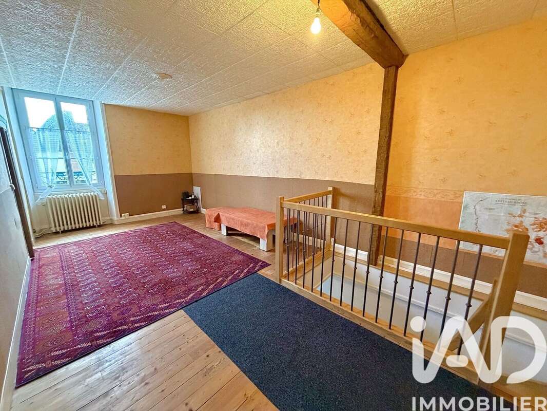 Maison 169 m² à Le Blanc  - photo 6