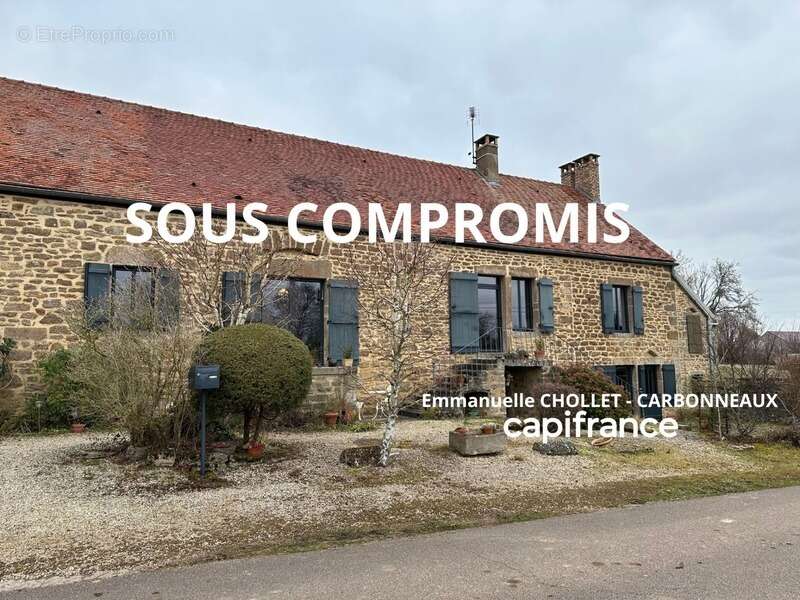 Maison à PRECY-SOUS-THIL