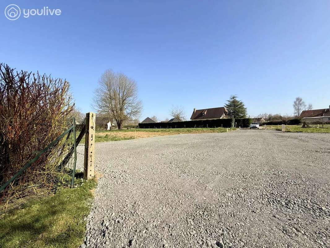 Terrain à YERVILLE