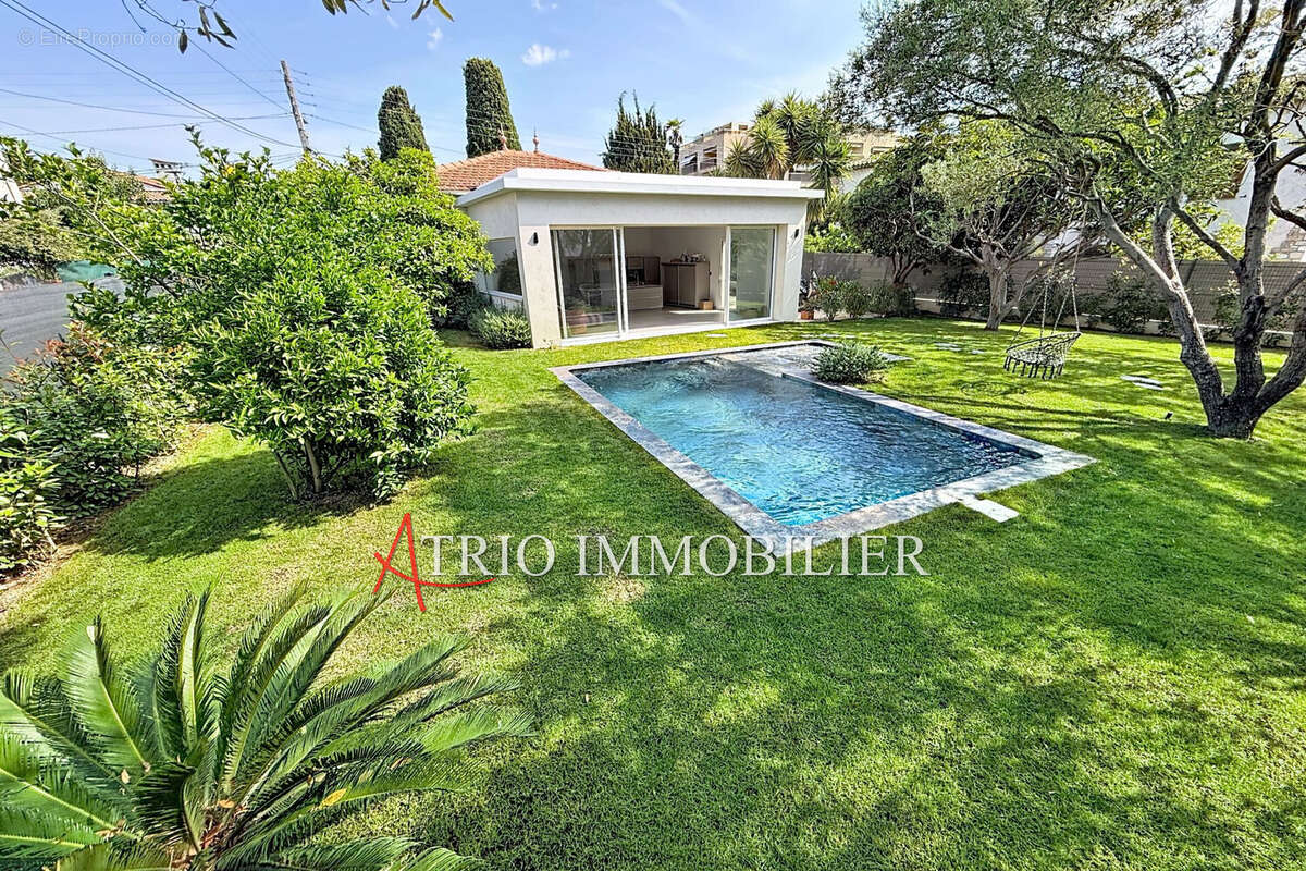 Maison à CAGNES-SUR-MER