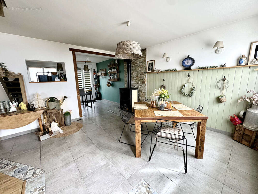 Maison à COLEMBERT