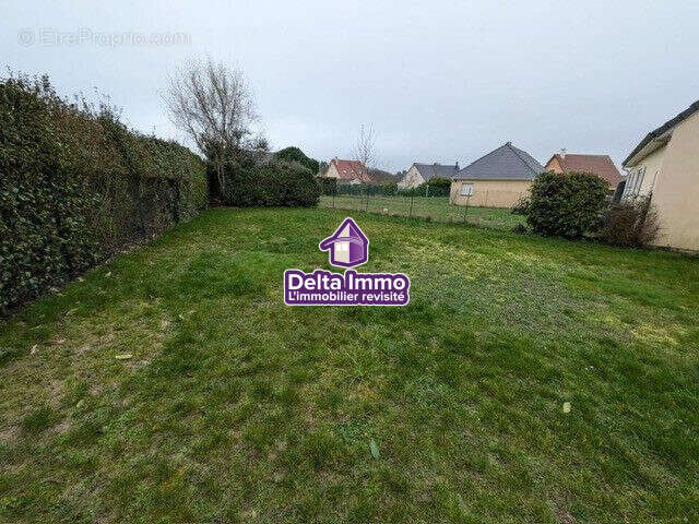 Maison à SAINT-SEBASTIEN-DE-MORSENT