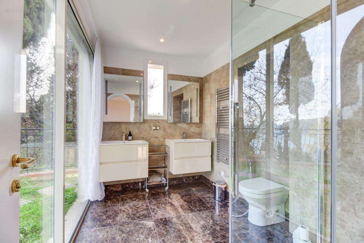 Maison à ROQUEBRUNE-CAP-MARTIN