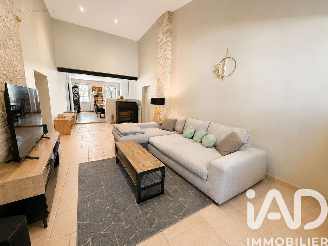 Maison 181 m² à Tourriers  - photo 9