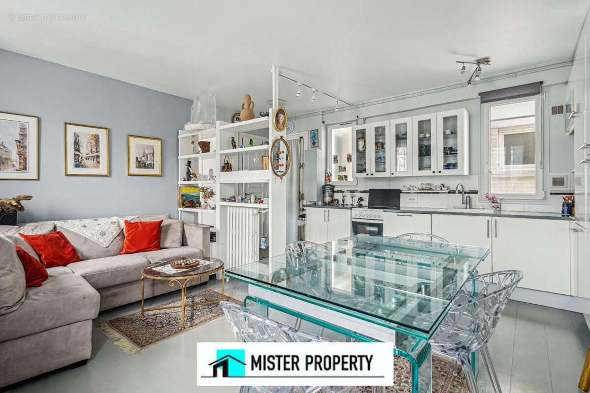 Appartement à LEVALLOIS-PERRET