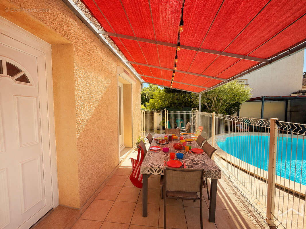Maison à LAPALUD