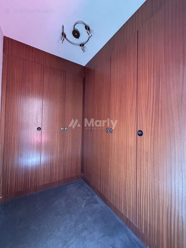 Appartement à PARIS-7E