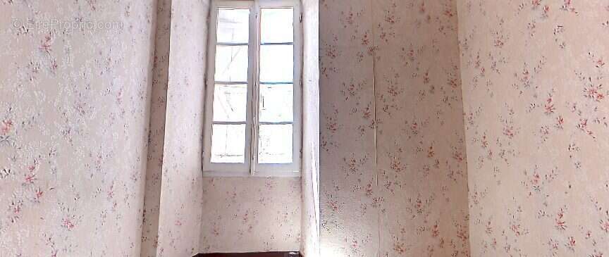 Appartement à OLORON-SAINTE-MARIE