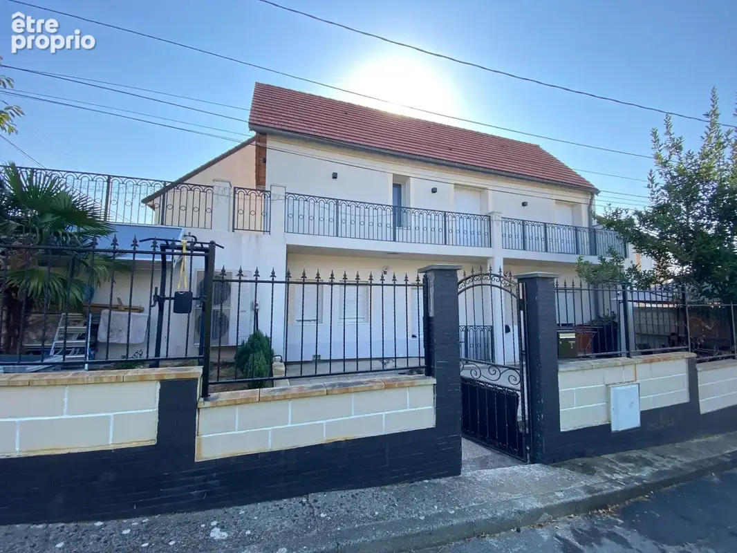 Maison à FOSSES