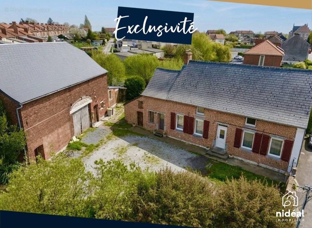 Maison à AULNOYE-AYMERIES