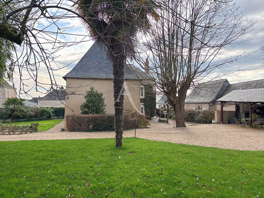 Maison Chateau Gontier Sur Mayenne 8 pièce(s) 240 m2 - photo 15