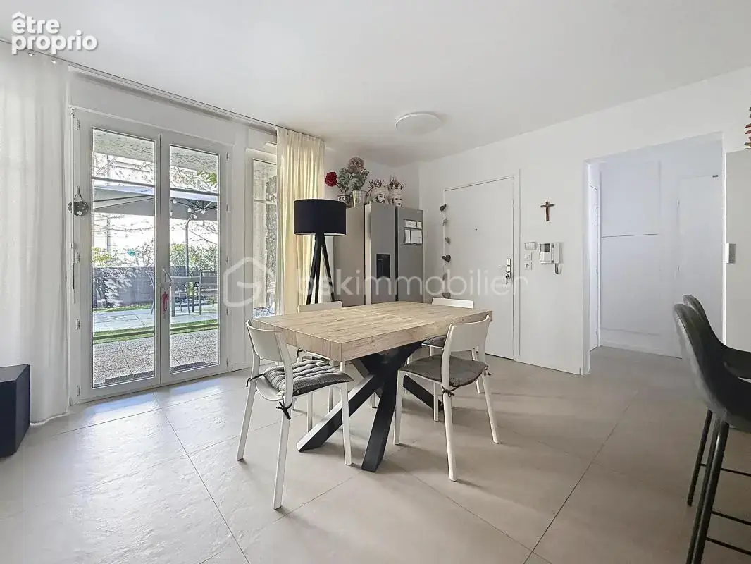 Appartement f3 avec jardin et cuisine ouverte - serris - 360 000 € - photo 4
