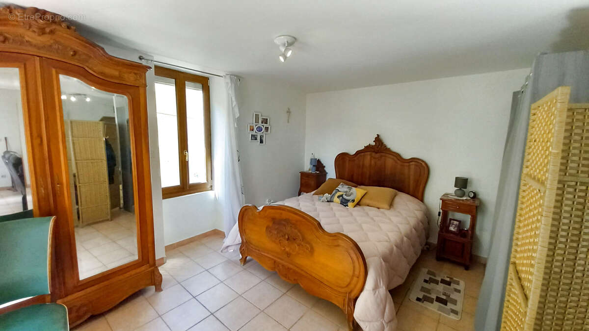 Maison à LE POUJOL-SUR-ORB