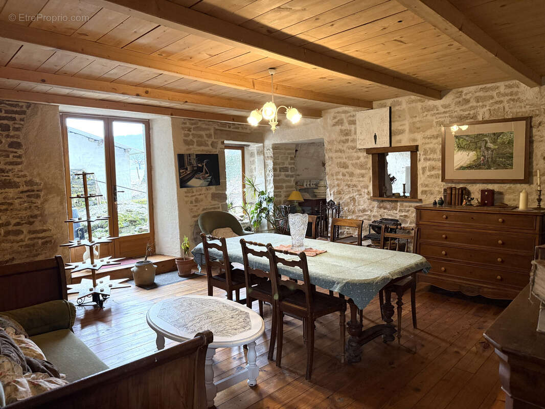 Maison à ORVE