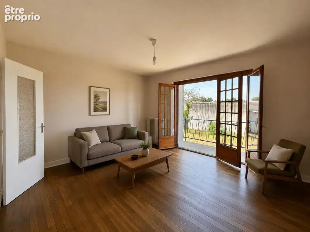 Maison avec garage et atelier à St-Pierre-d'Exideuil, proche - photo 2