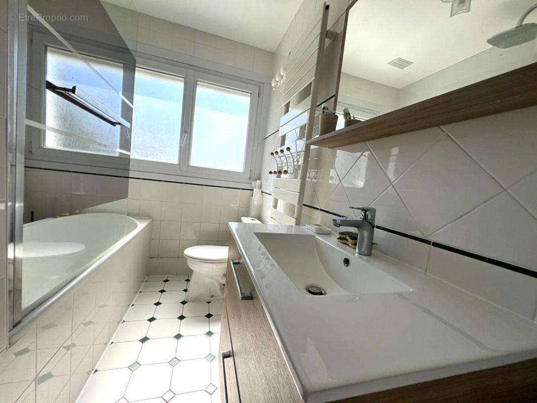 Maison à VILLEPREUX