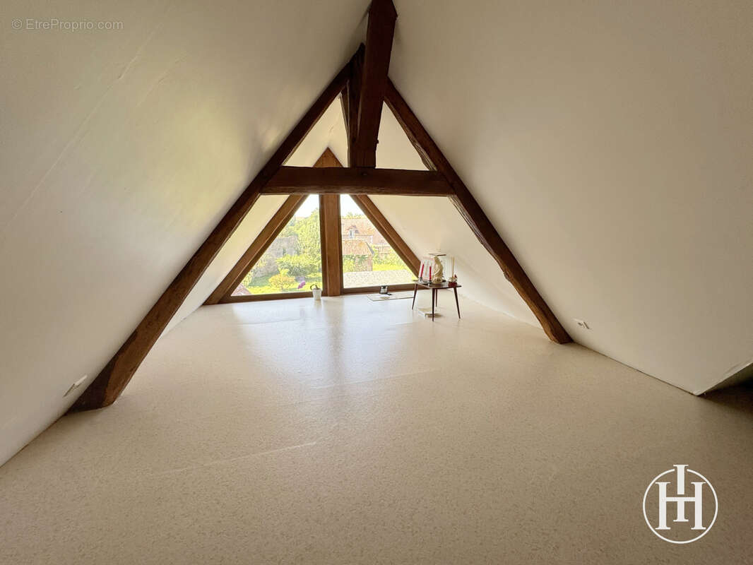 Maison à CHARENTON-DU-CHER