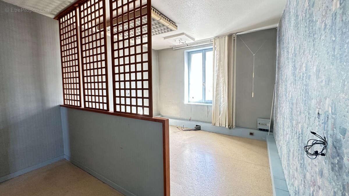 Appartement à PONT-EVEQUE