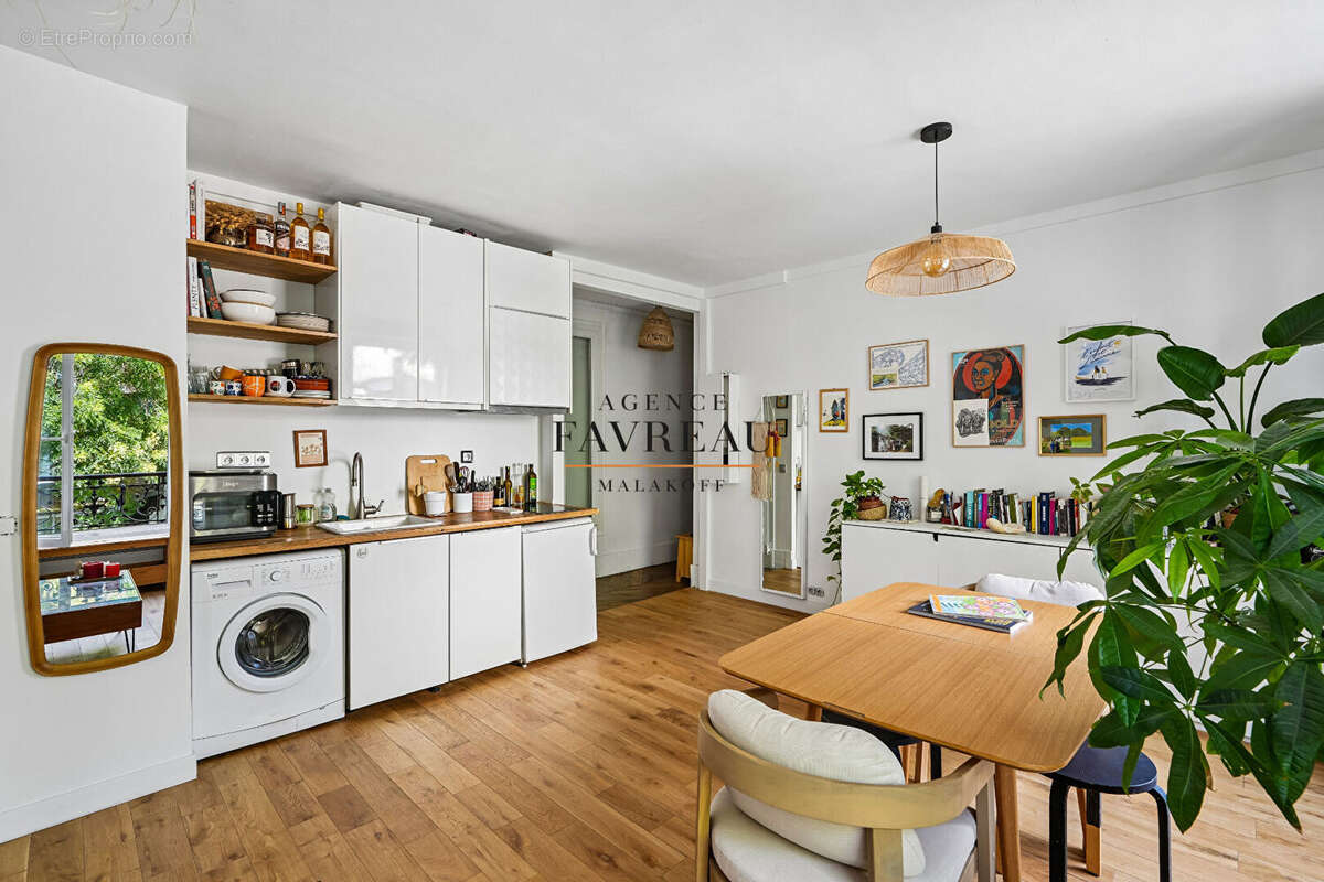 Appartement Paris 2 pièces 33 m2 avec une cave - photo 3