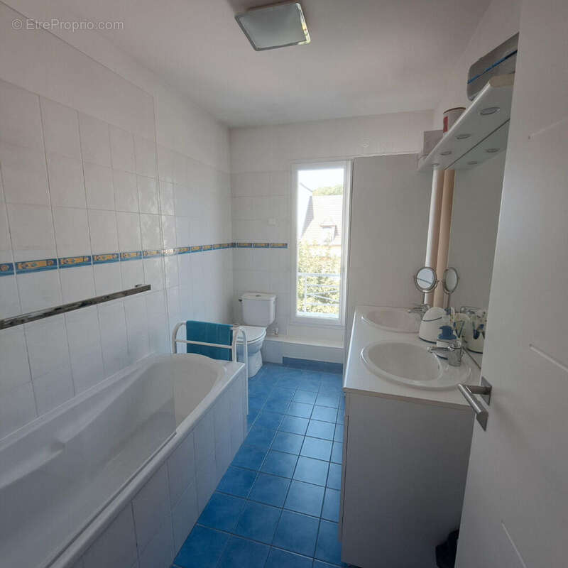 Maison à JOUY-EN-JOSAS