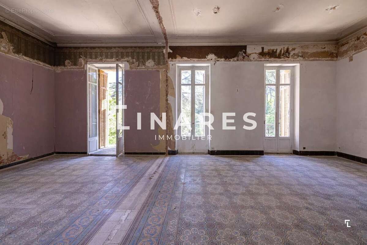 Maison à MARSEILLE-11E