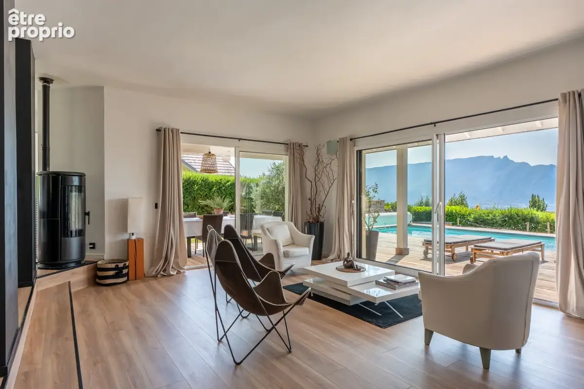 Hauteurs AIX LES BAINS - Villa familiale : panoramique sur le lac - piscine et jardin - photo 5