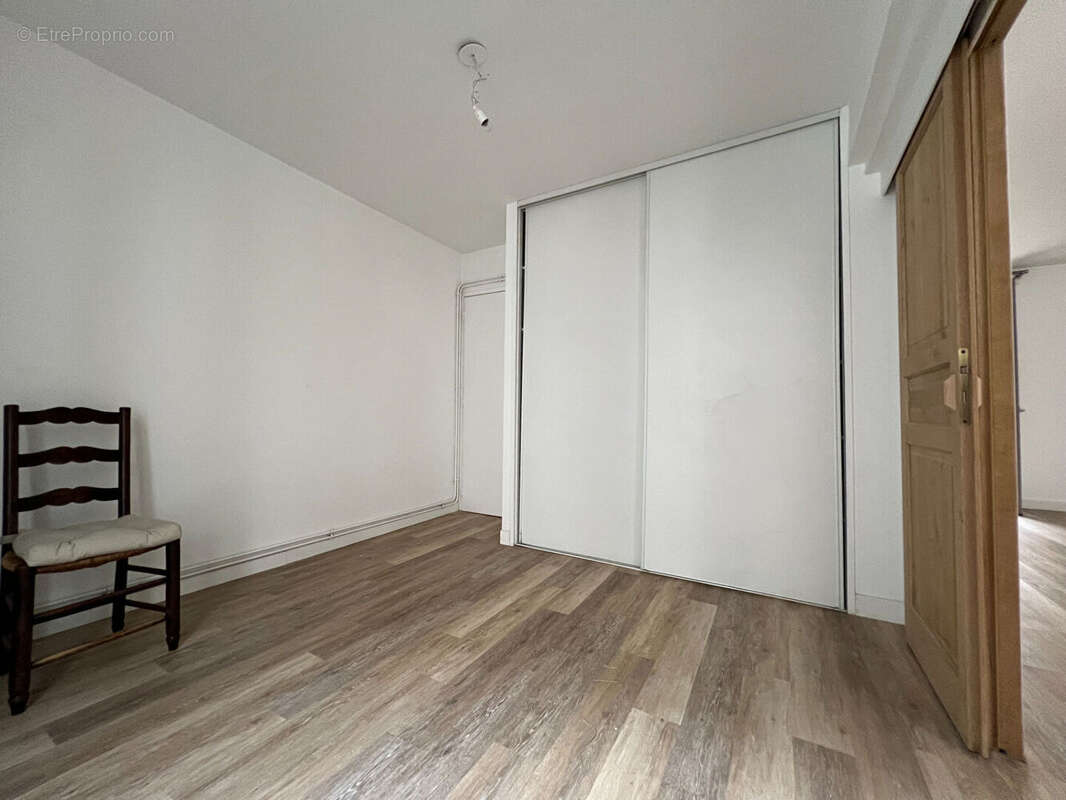 Appartement Saintes 4 pièces 81.02 m2 - photo 5
