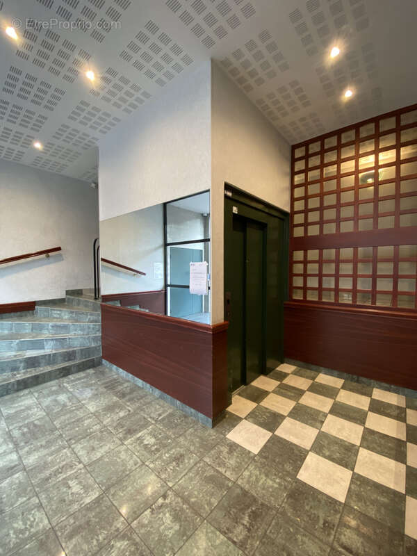 Appartement à LYON-8E