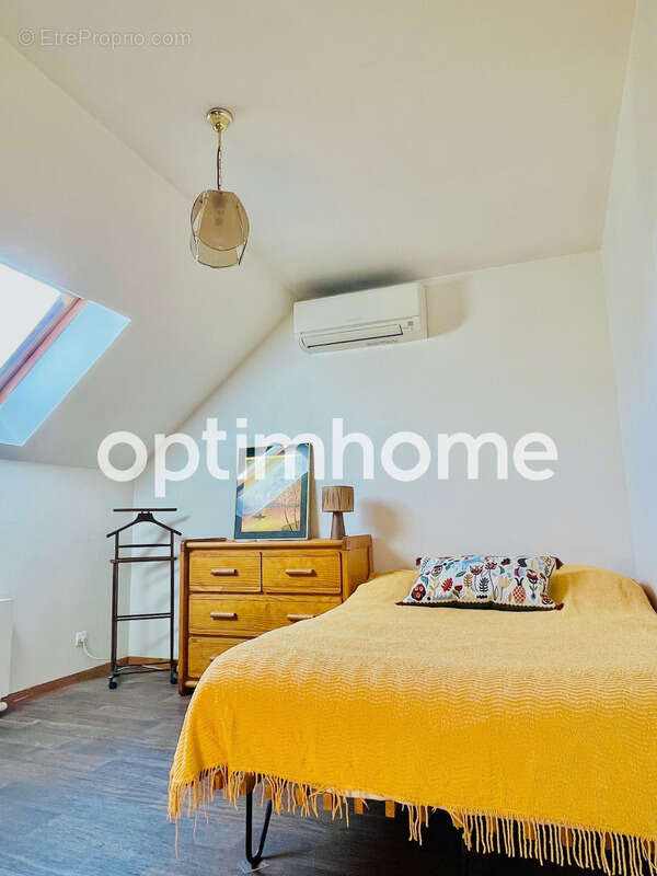 Maison à VARENNES-SUR-SEINE