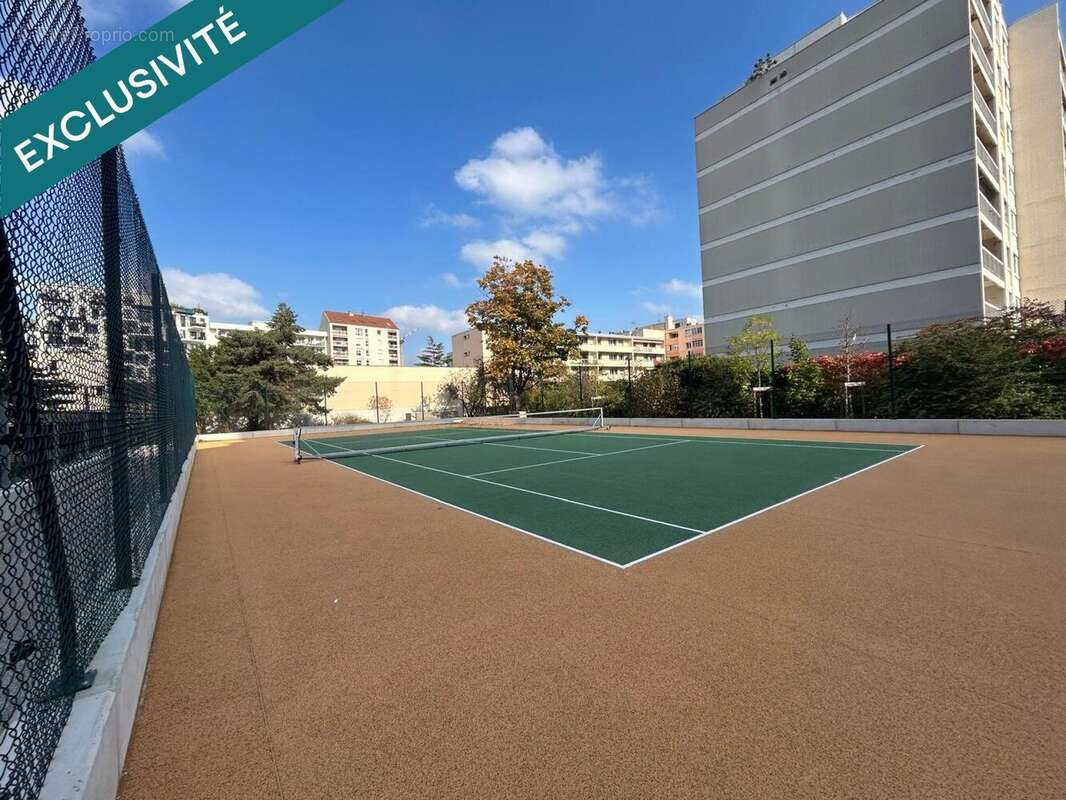 Photo 8 - Appartement à VILLEURBANNE