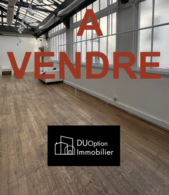 Commerce à PARIS-9E