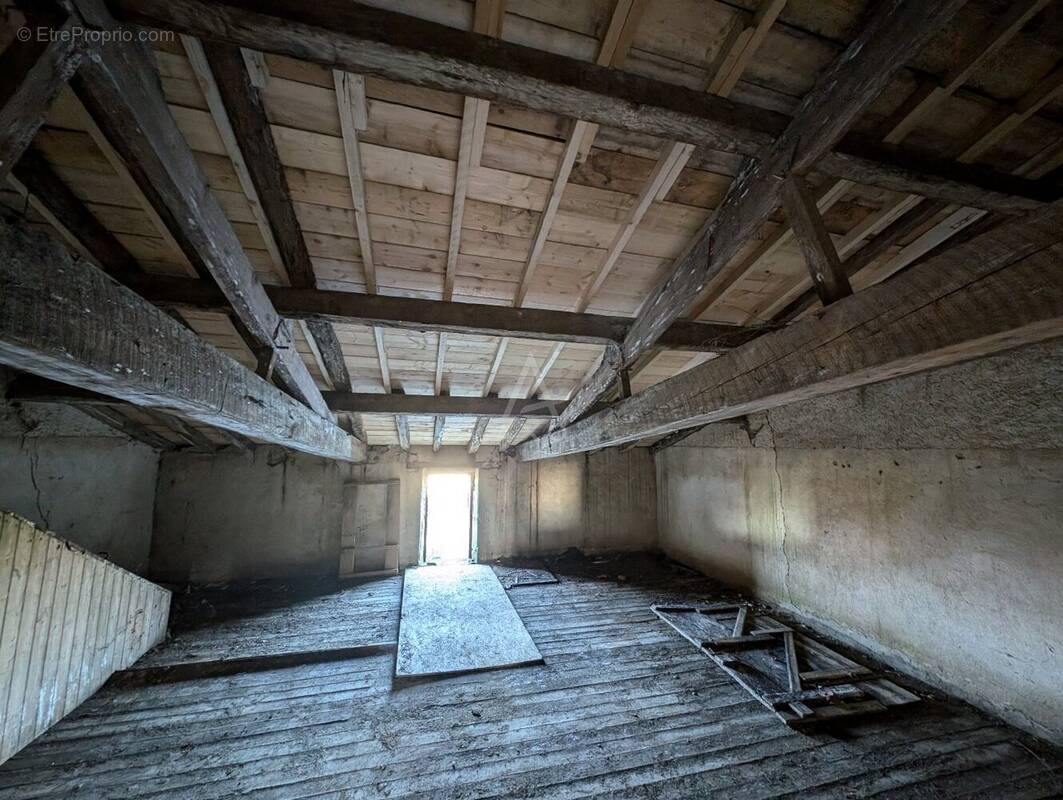 Maison à BOUSSAY