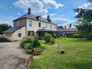 Maison à GRANDVILLIERS