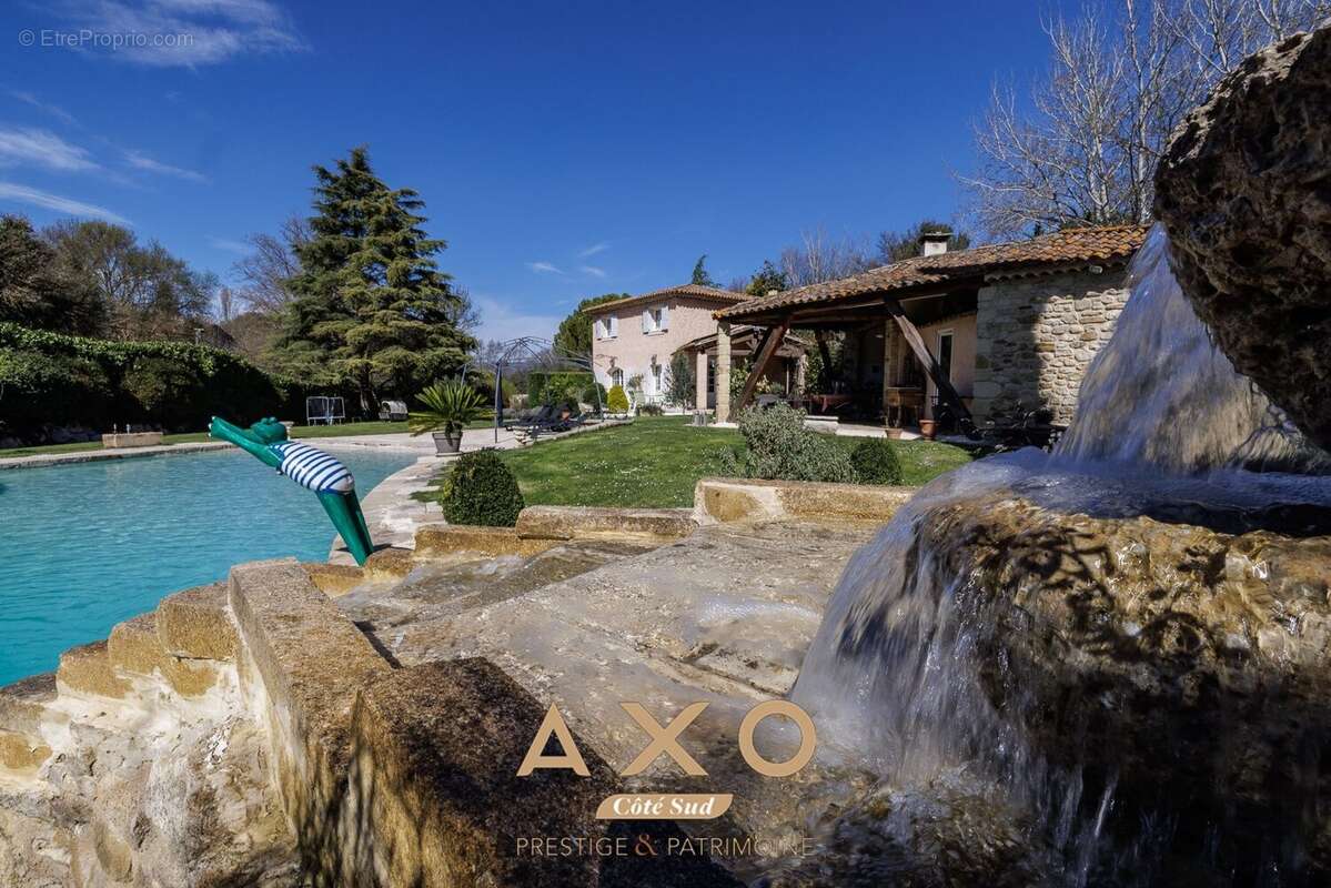 Maison à MEYRARGUES