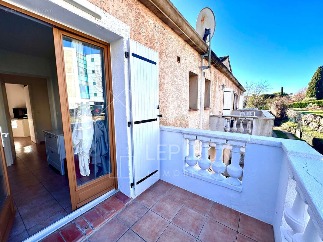 Appartement à PEYMEINADE