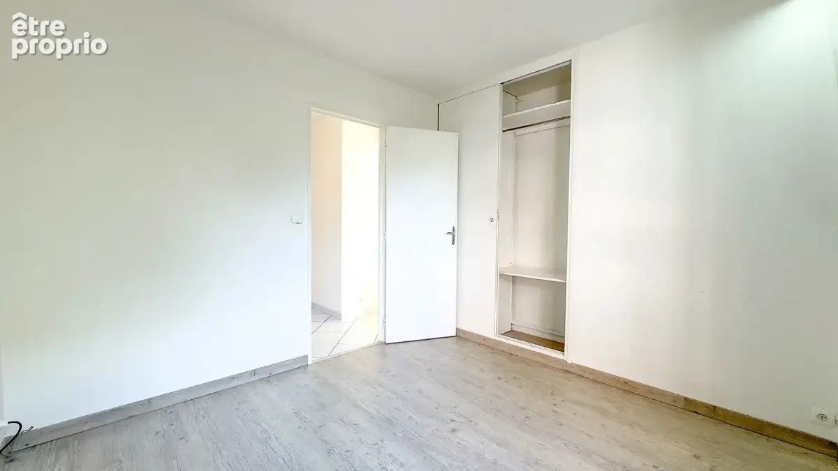 Crosne Appartement - photo 15