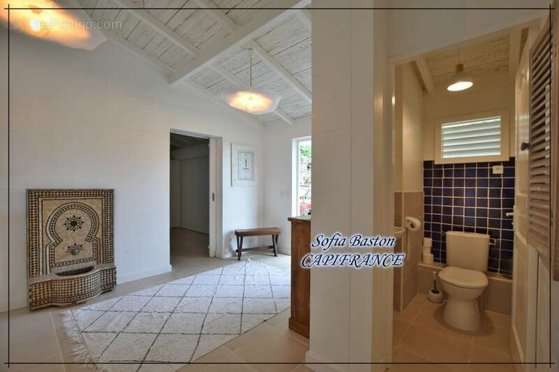 Maison à LES TROIS-ILETS