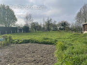 Terrain à AIRE-SUR-LA-LYS