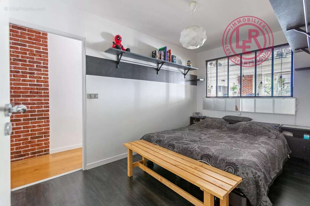 Appartement à PARIS-11E