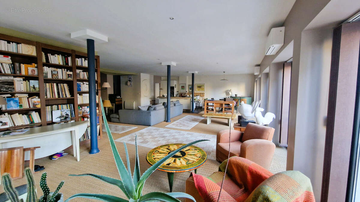 Appartement à BRIVE-LA-GAILLARDE