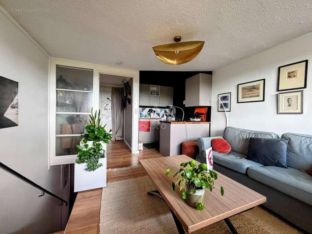 Appartement à REZE